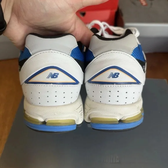 New Balance 2002R Vibrant Apricot Size 9.5 - Picture 4 of 6